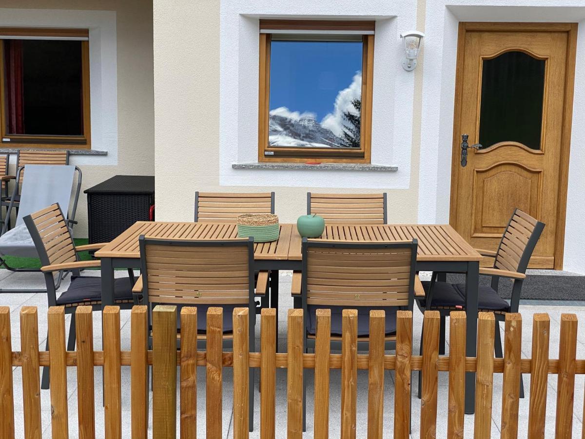 Apartments Oberhollenzer Prags Exterior foto