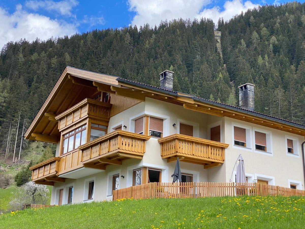 Apartments Oberhollenzer Prags Exterior foto